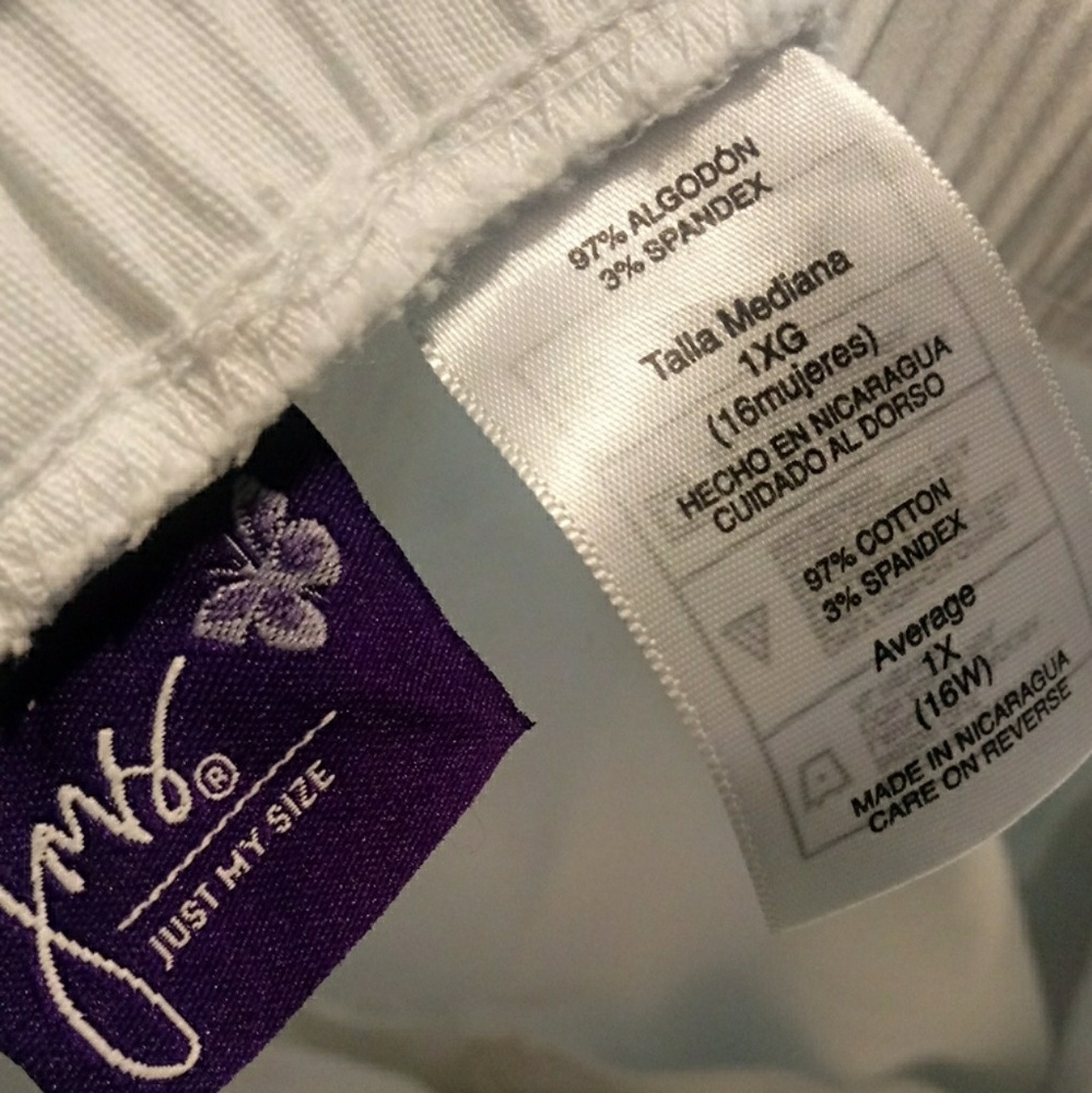 Dress pants with pockets